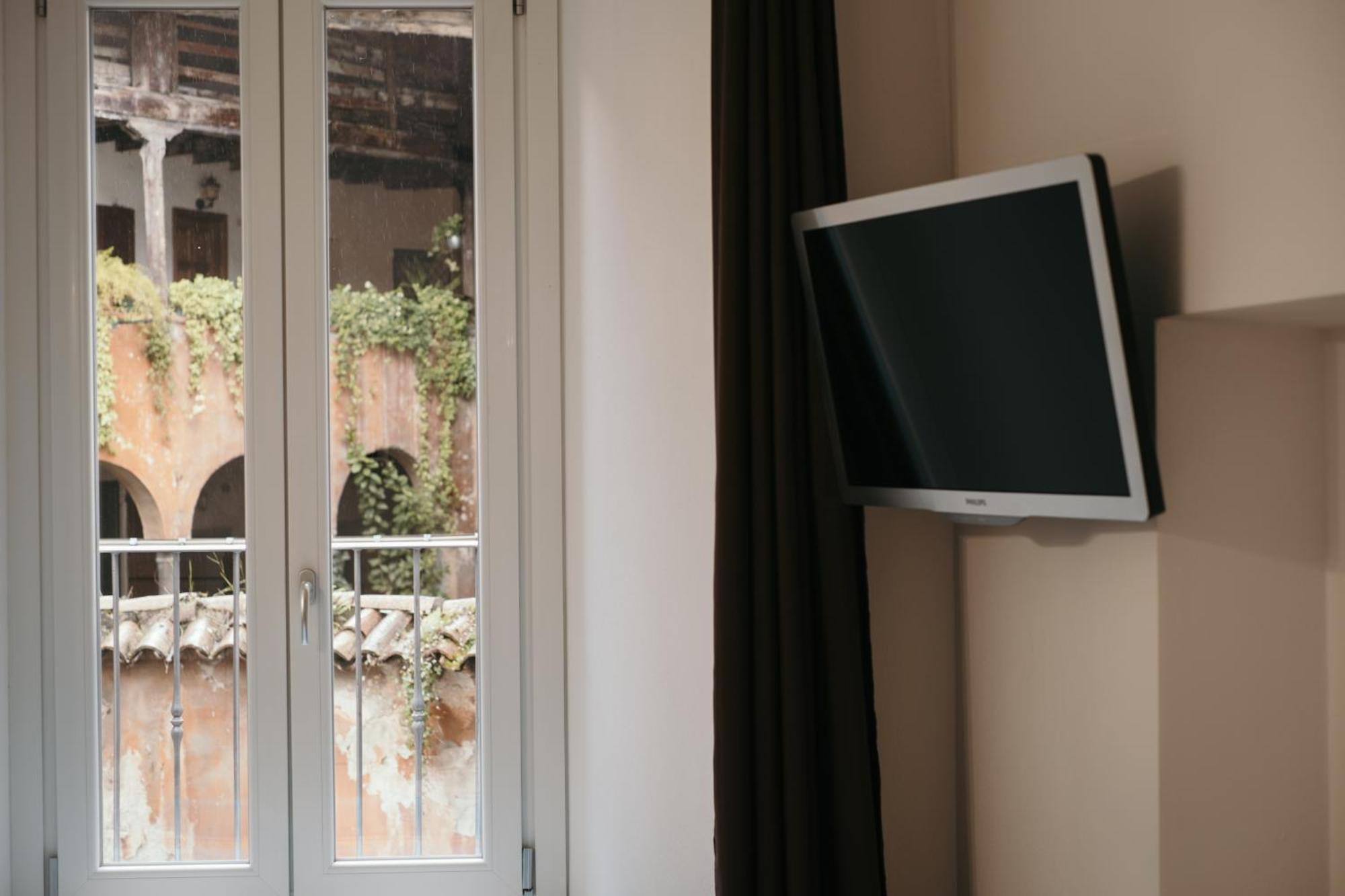 Charme Nel Borgo Di Bienno Di Design, Natura & Relax Eksteriør bilde